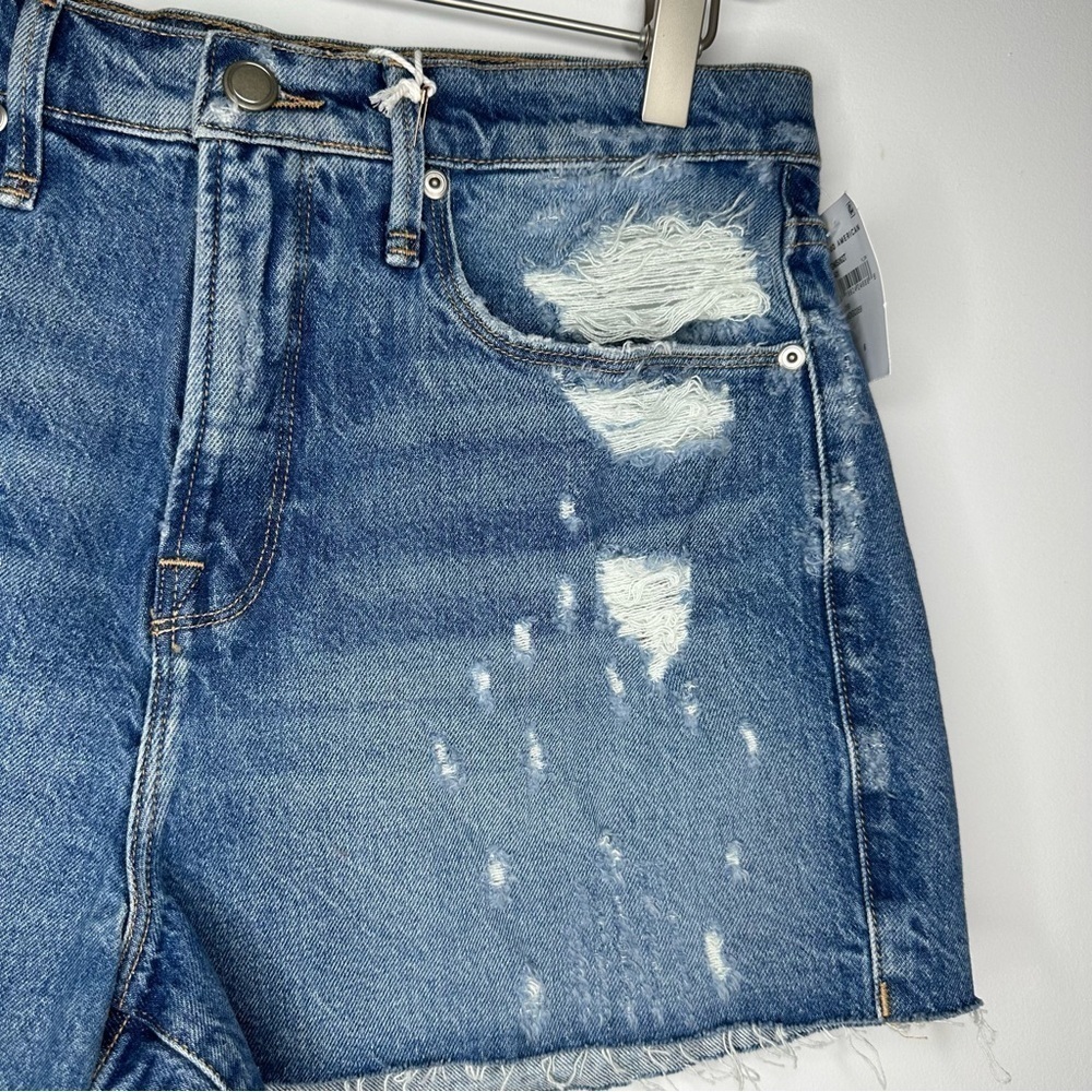 NWT Good American denim cutoff Jean Shorts Size 10/30 - Picture 5 of 15